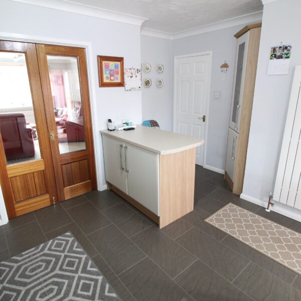 320 Saltshouse Road, Sutton, Hull, East Yorkshire Taylors Estate Agents