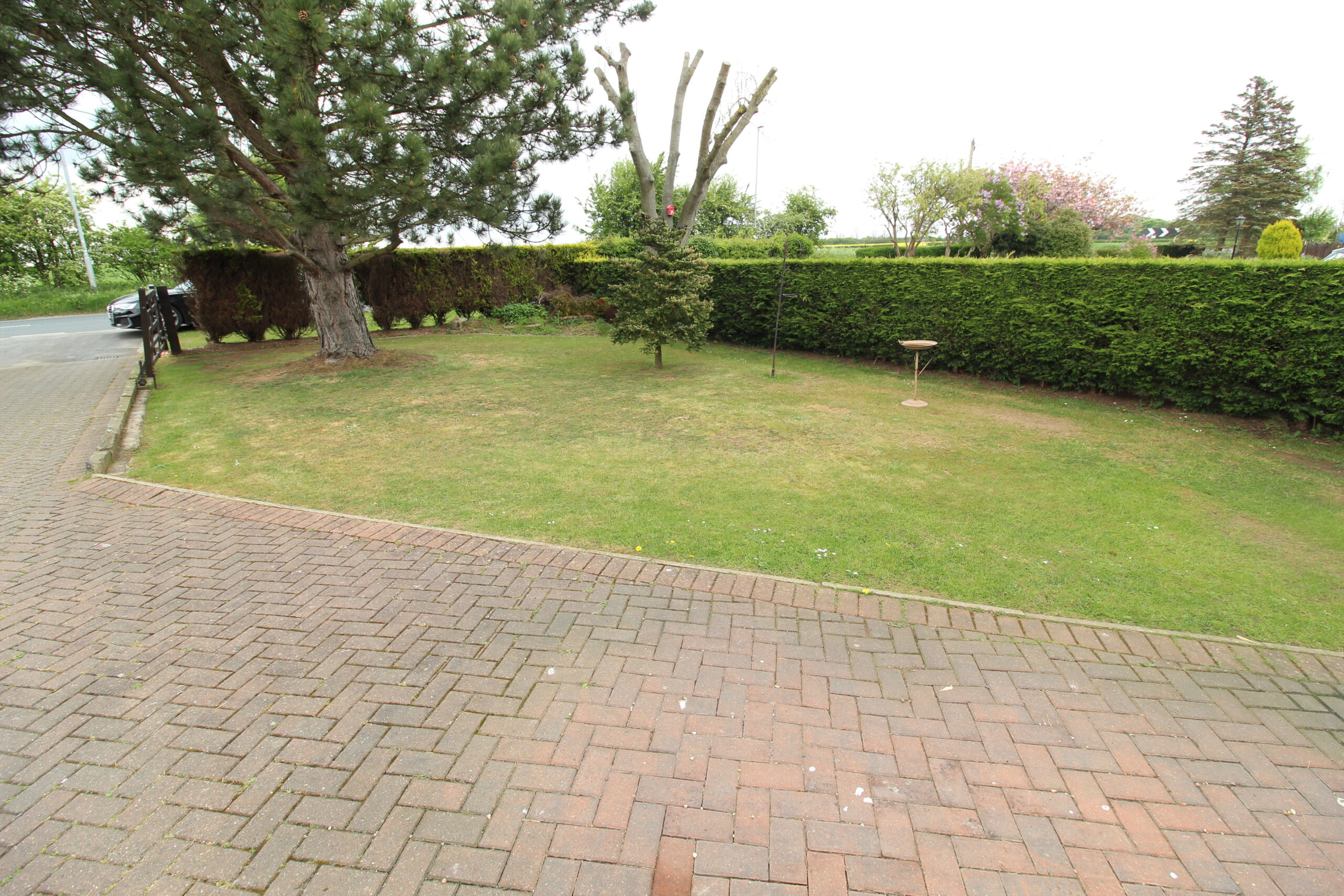 Main Road, Wyton, Bilton. Hull Taylors Estate Agents