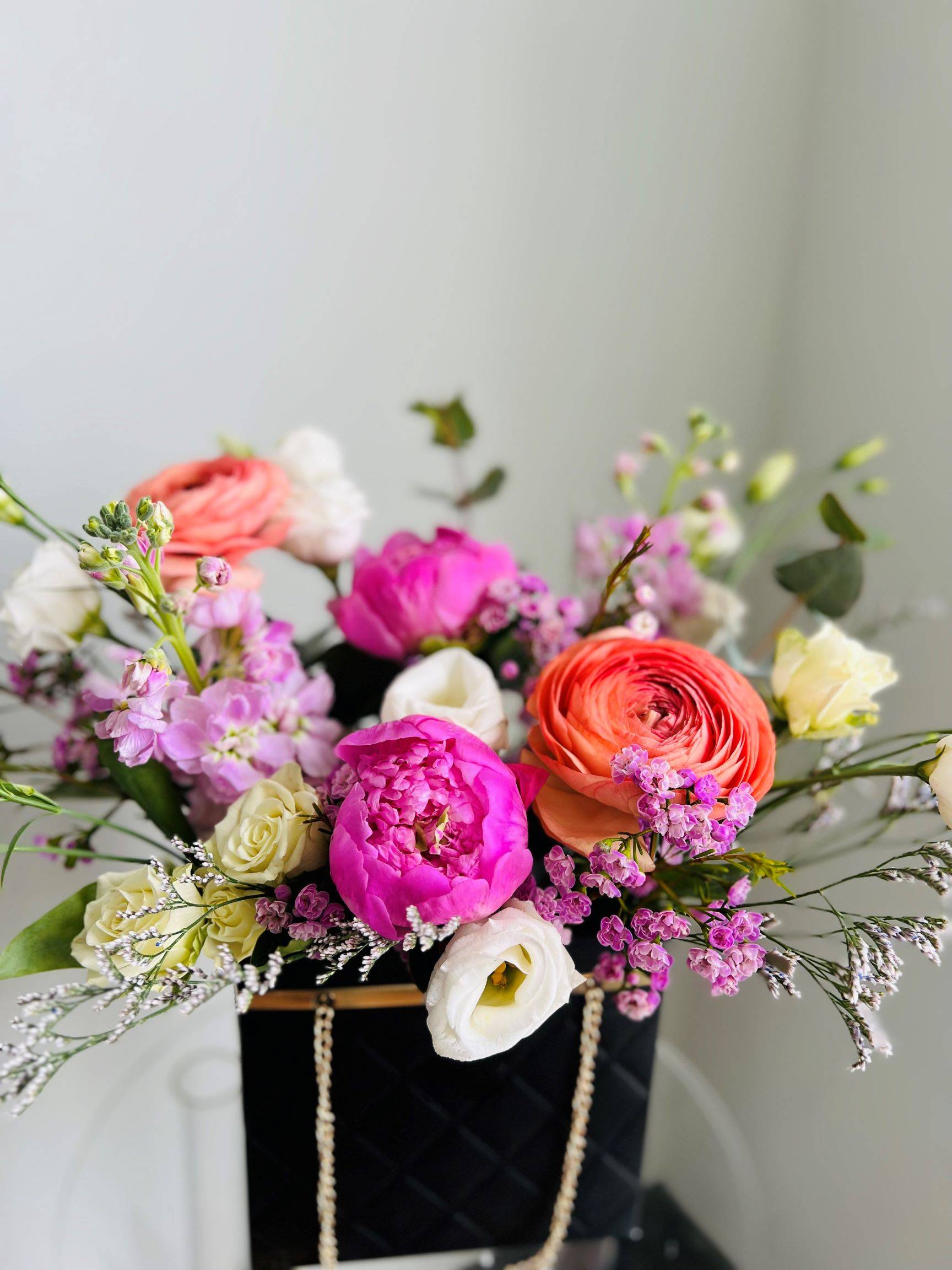 Order Toy Florist (Vaughan) Delivery【Menu & Prices】 Toronto Uber Eats