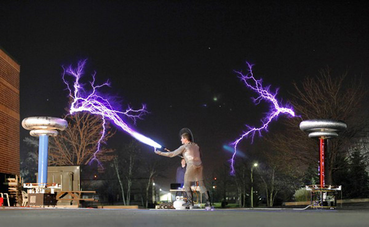 Tesla coil enthusiasts Danger and drama part of allure