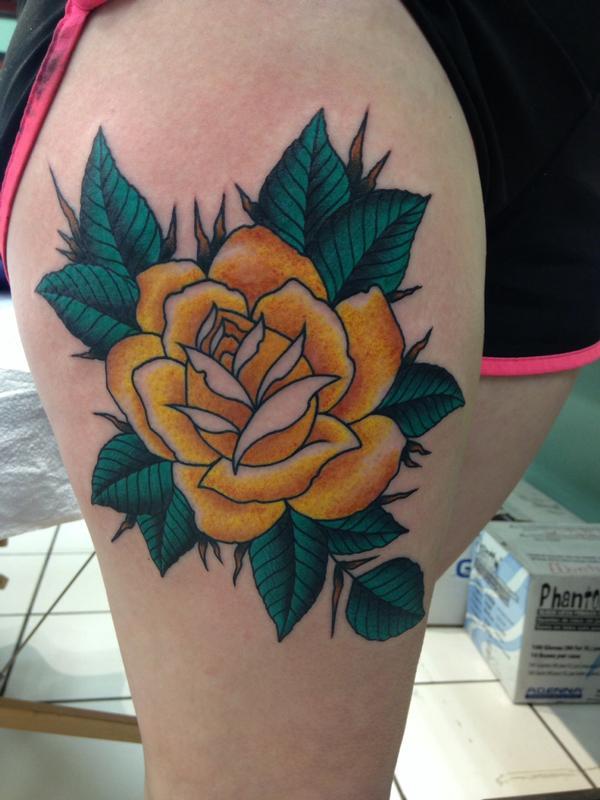 Il Significato Dei Tatuaggi: La Rosa Gialla 800_x_600_jpg