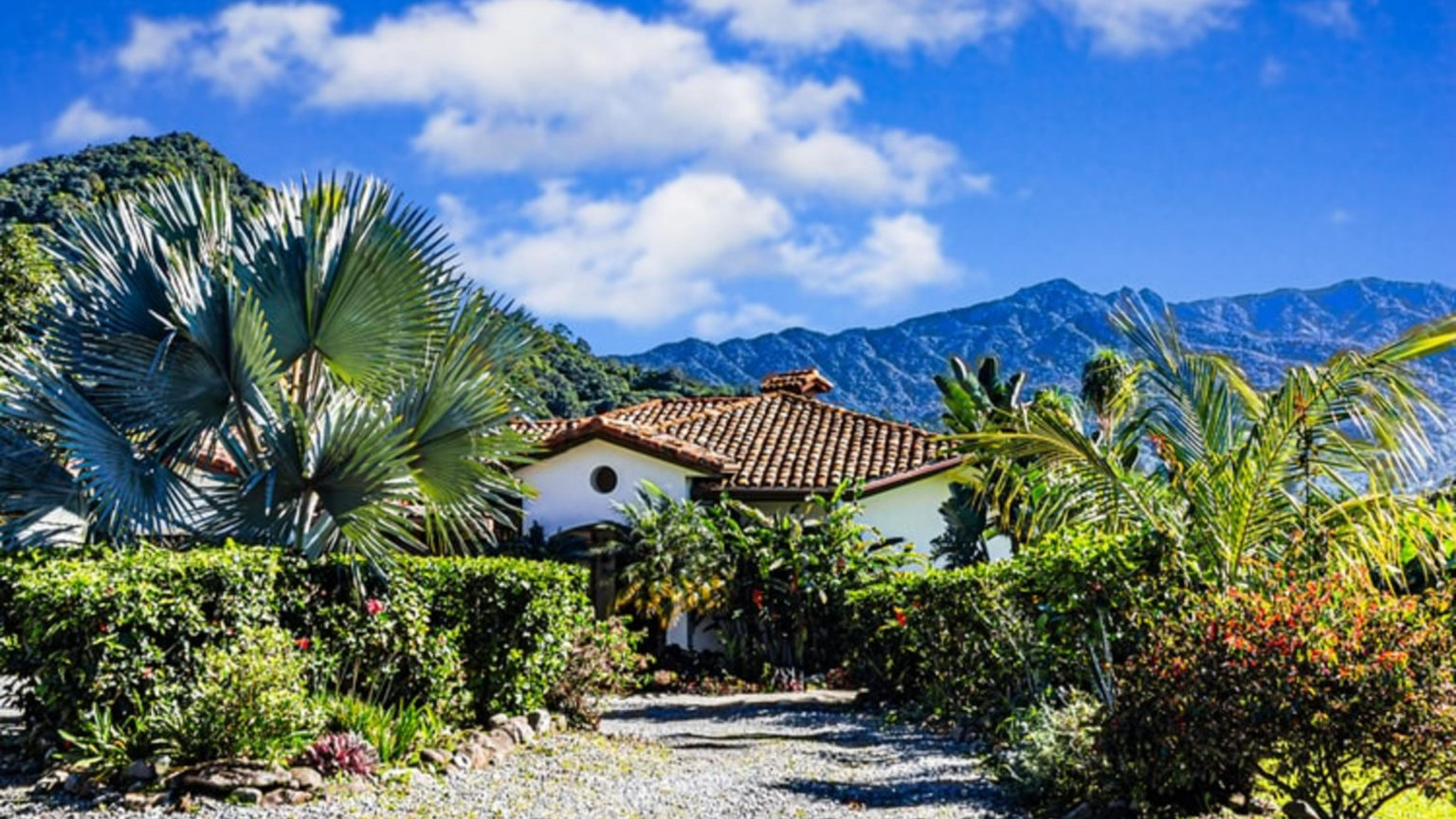 Expat Essentials Living in David, Panama TCI