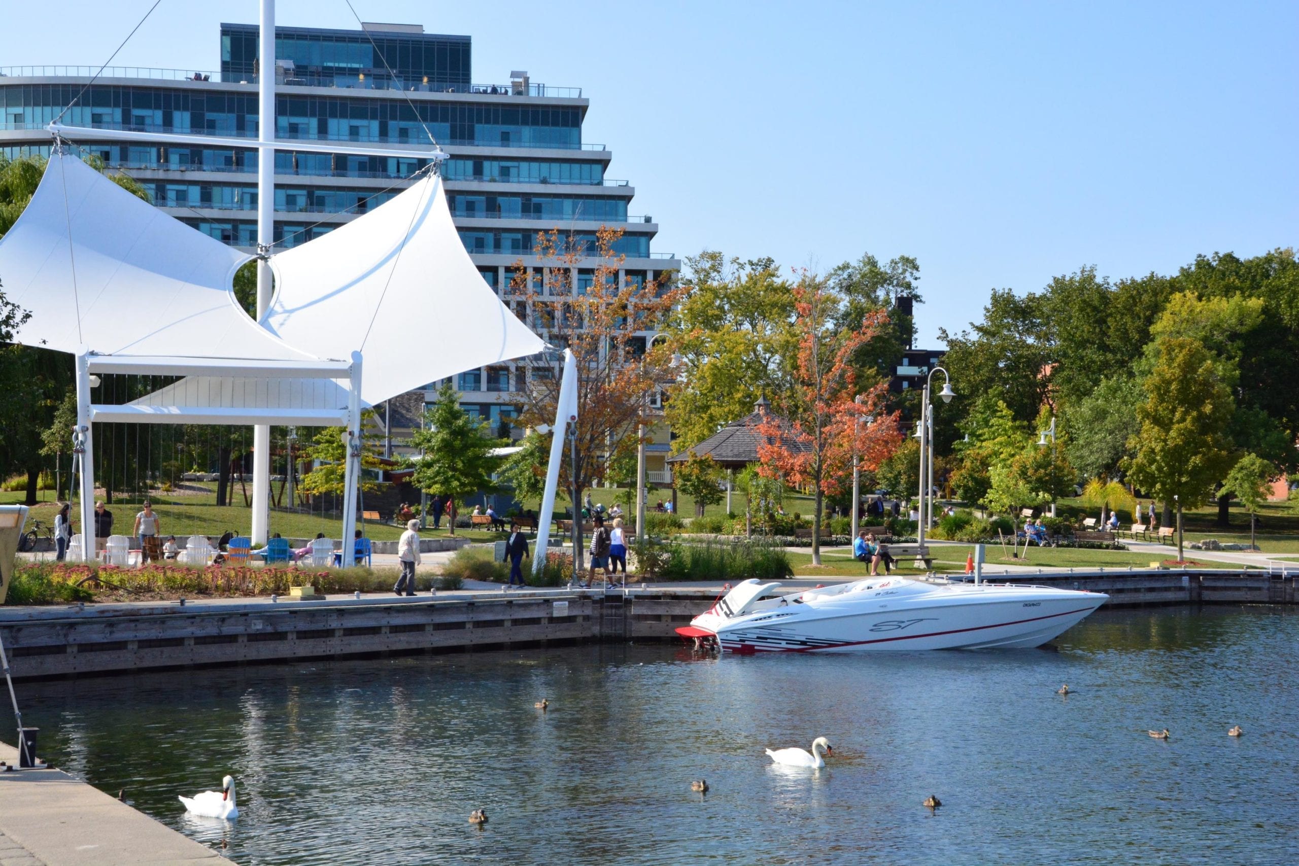 Bronte Oakville Neighbourhoods The Tanya Crepulja Team