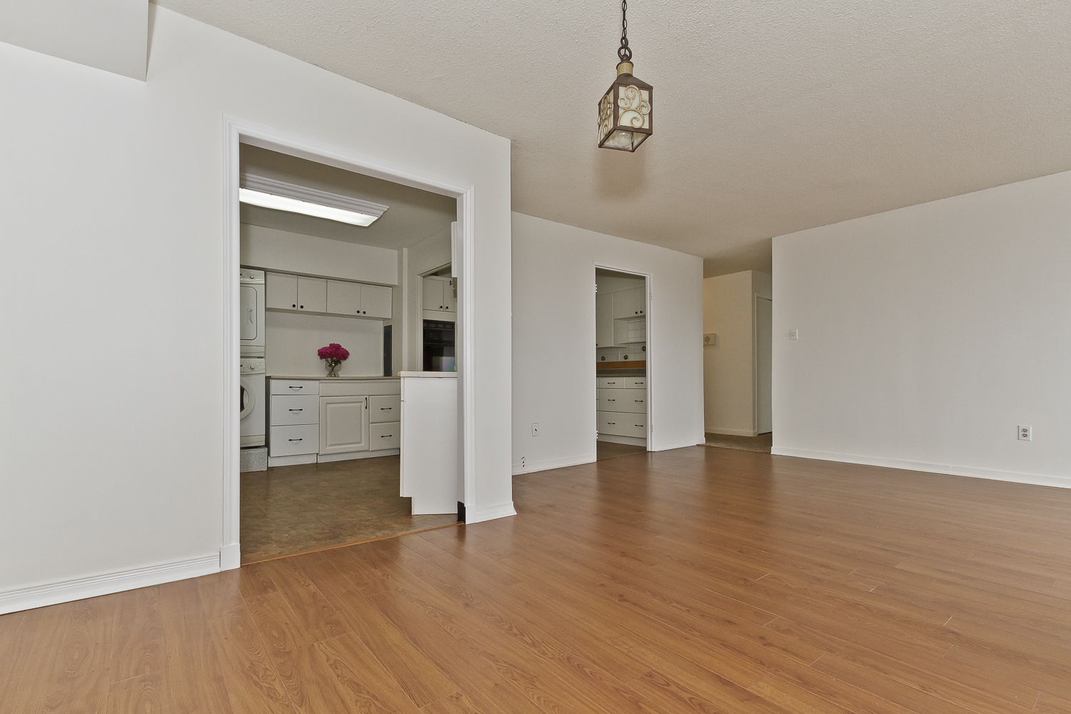 50 Elm Drive East 1709, Mississauga The Tanya Crepulja Team