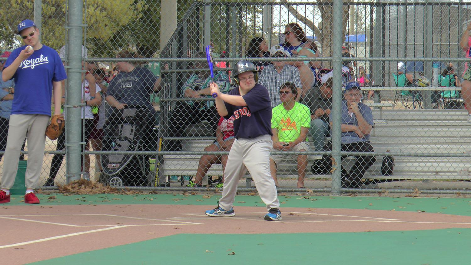 Student finds joy in volunteering for 'miracle' baseball league TCU 360