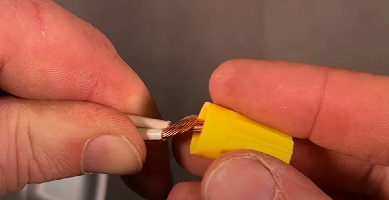 How To Connect Electrical Wires Safely Using Wire Nuts TDL