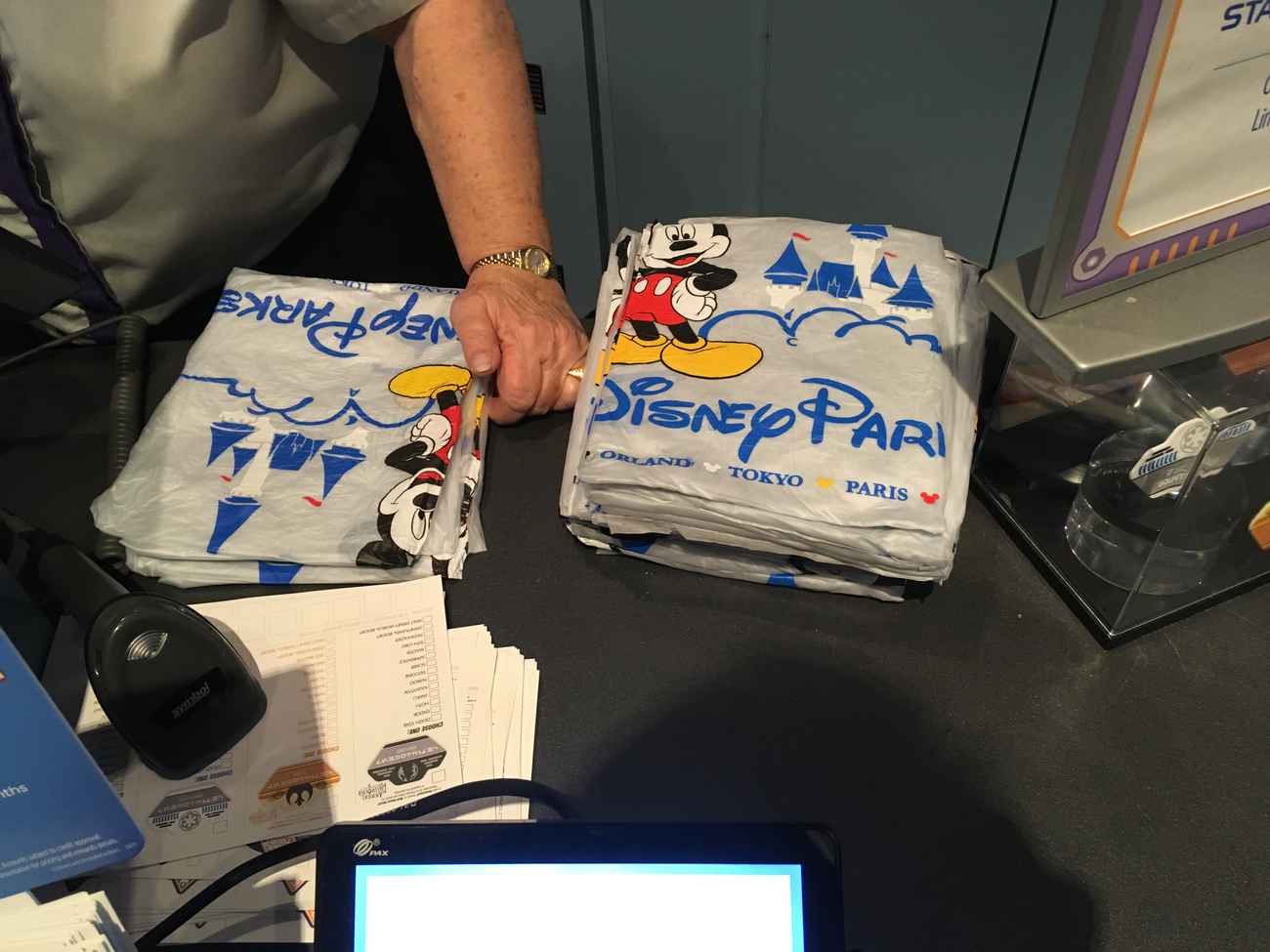 Wdwお土産 絶対ゲットしたい ウォルト ディズニー ワールド限定のおすすめお土産１１選 Tdrハック