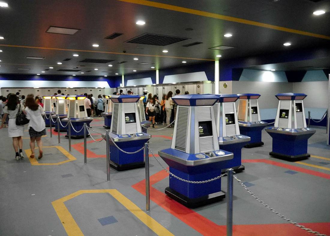 ベイマックス 抽選所が期間限定フォトロケーションに 利用には抽選が必要 Tdrハック