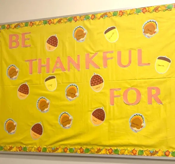 12 Easy Thanksgiving Bulletin Board Ideas Nyla's Crafty Teaching