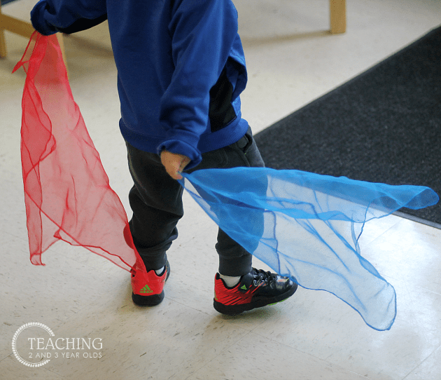 25 Fun and Easy Ideas for Busy Toddlers