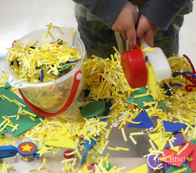 Teaching Preschoolers Shapes Using the Sensory Bin