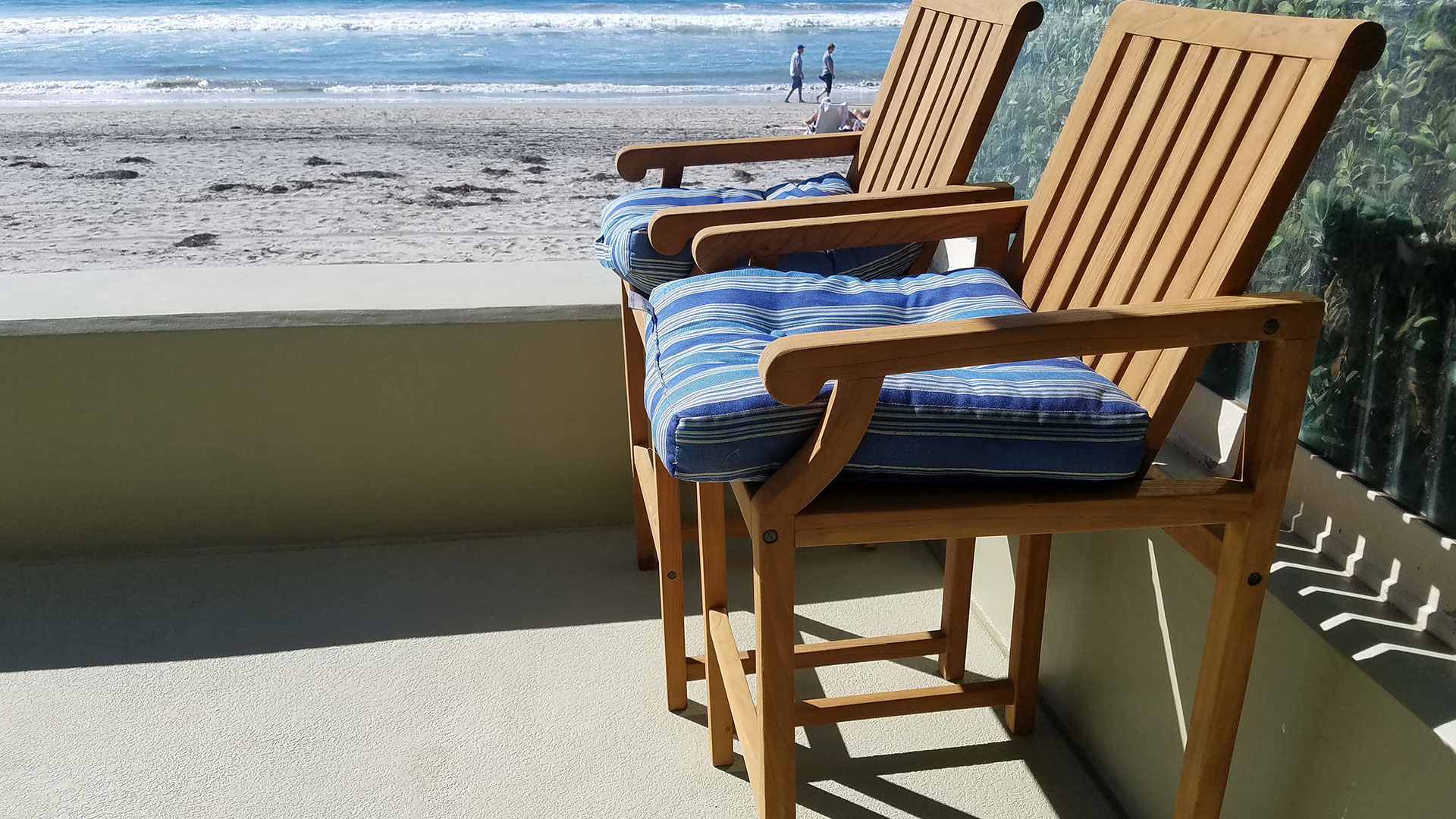 Sutherland Furniture Restoration in Carlsbad, CA