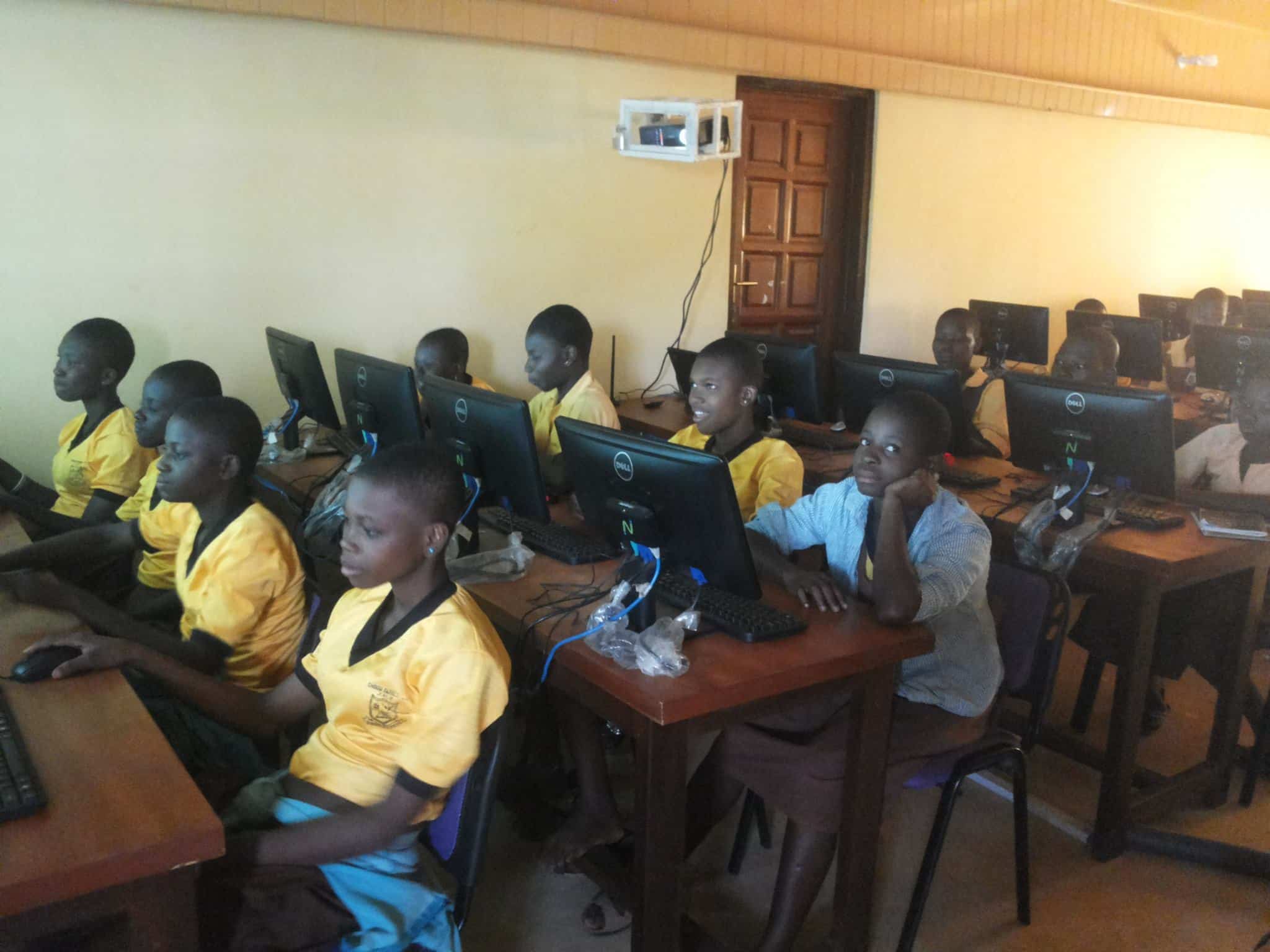 STEM Training in Ghana's Education System with Africa ICT Right Team4Tech