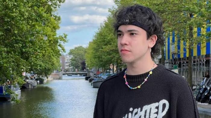 Spreen en 2022 | Youtubers famosos, Famosos, Celebridades guapas Spreen net worth