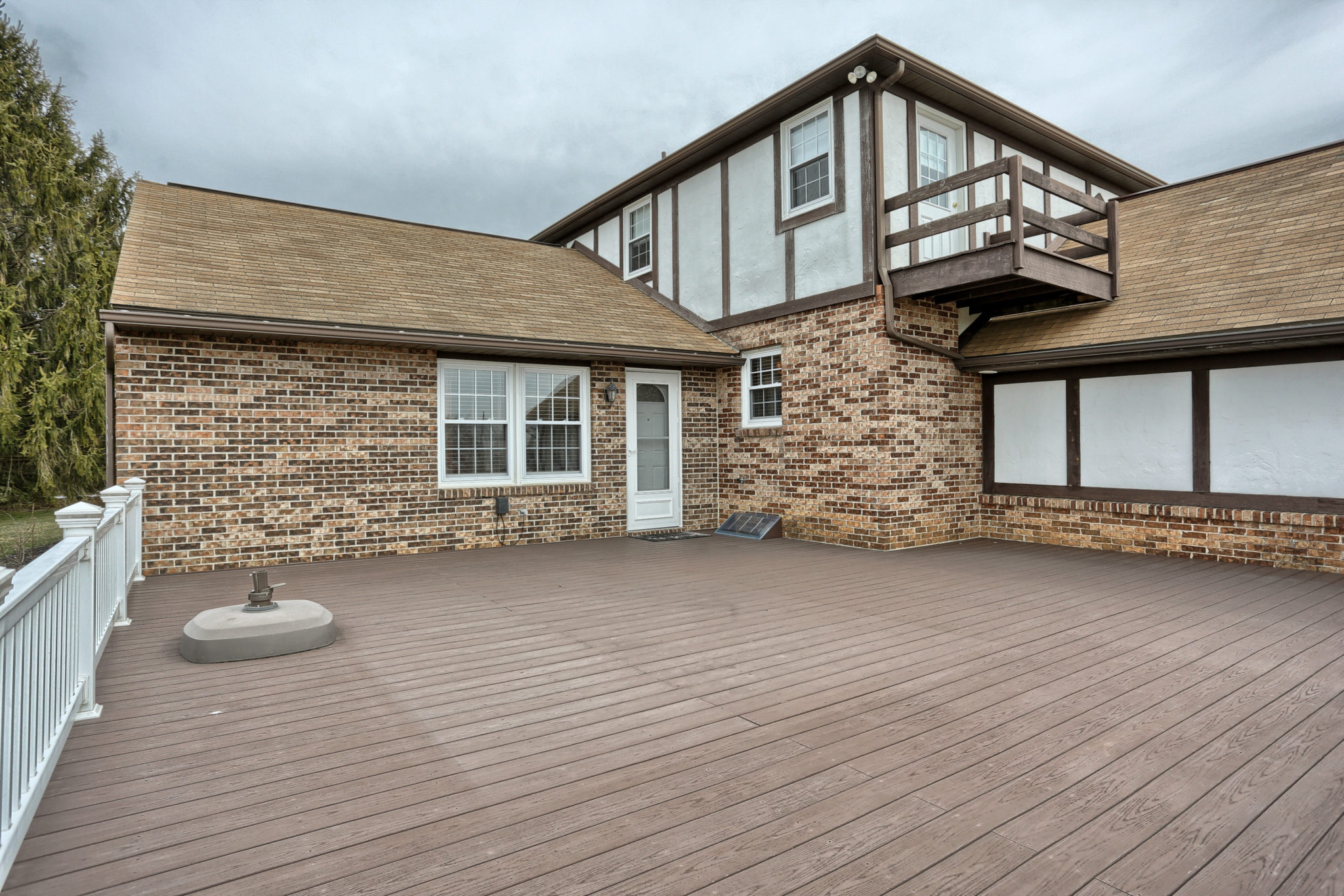 32 • Emmily Longenecker Team Iron Valley Real Estate