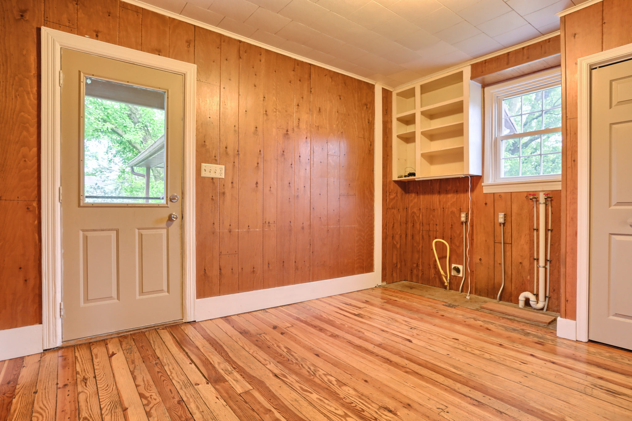 04 • Emmily Longenecker Team Iron Valley Real Estate