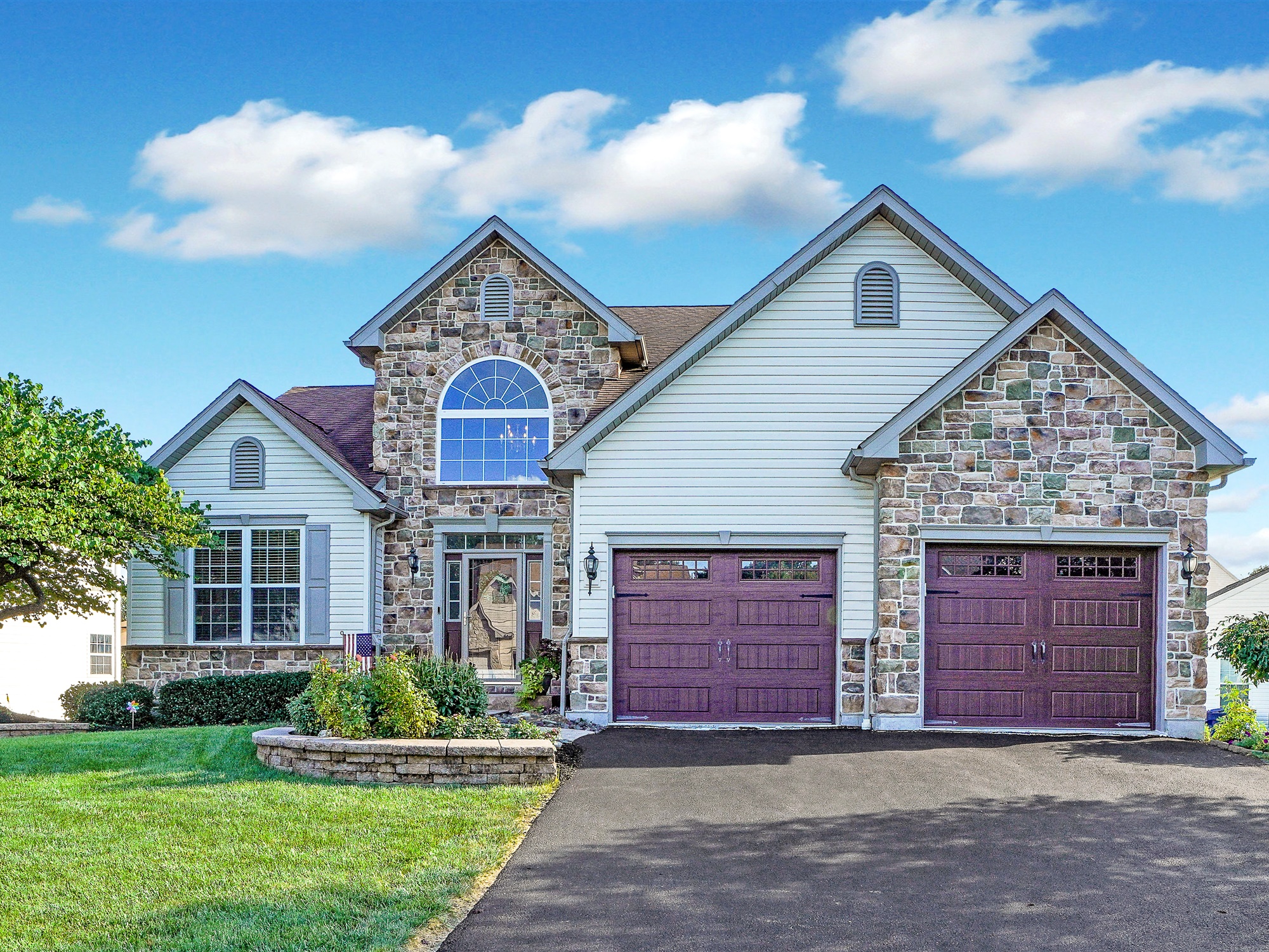 2522 Joshua Drive, Reading PA Emmily Longenecker Team Iron Valley