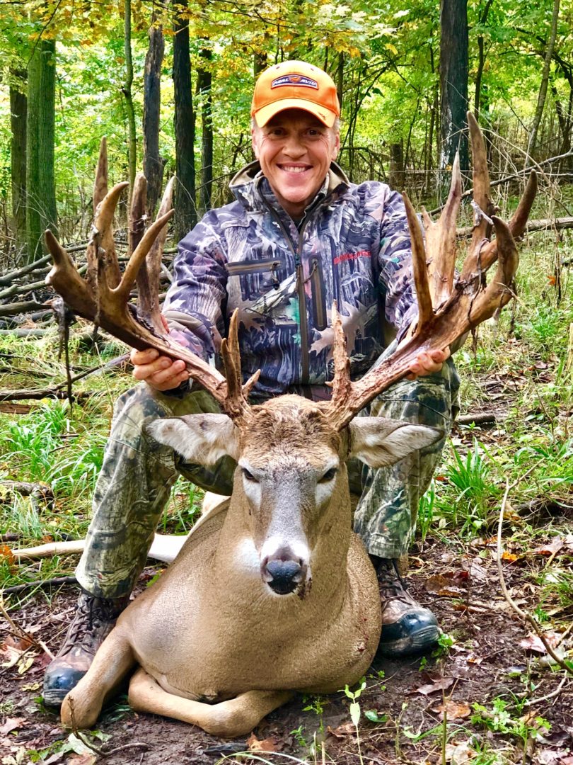 Whitetail Hunting Ranches