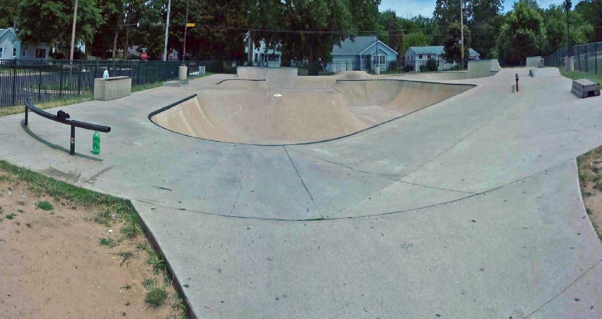 Bond Skatepark Team Pain Skate Parks