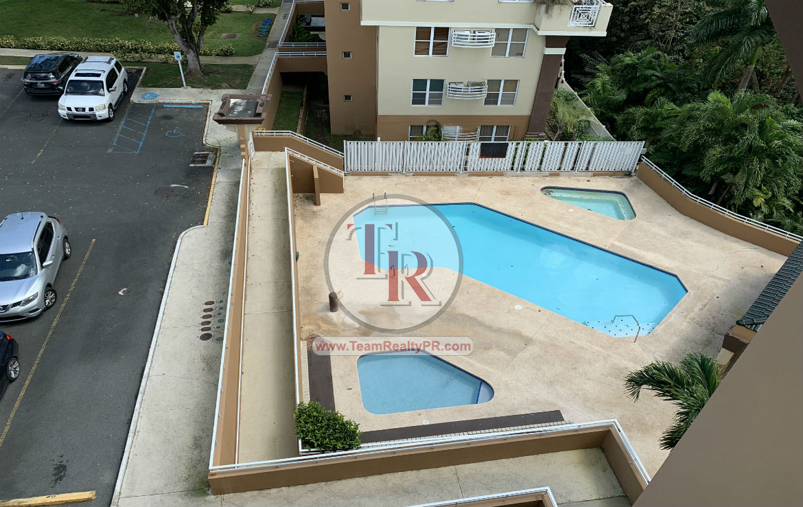 Villas de Parkville Team Realty
