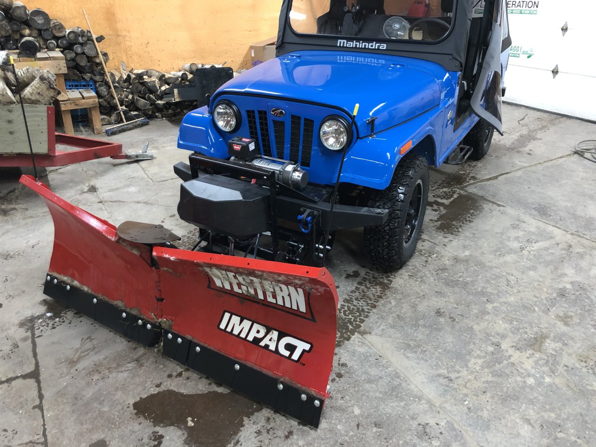 Got the plow on, now I need snow. Team ROXOR Forum Unofficial Mahindra ROXOR Offroad Community!