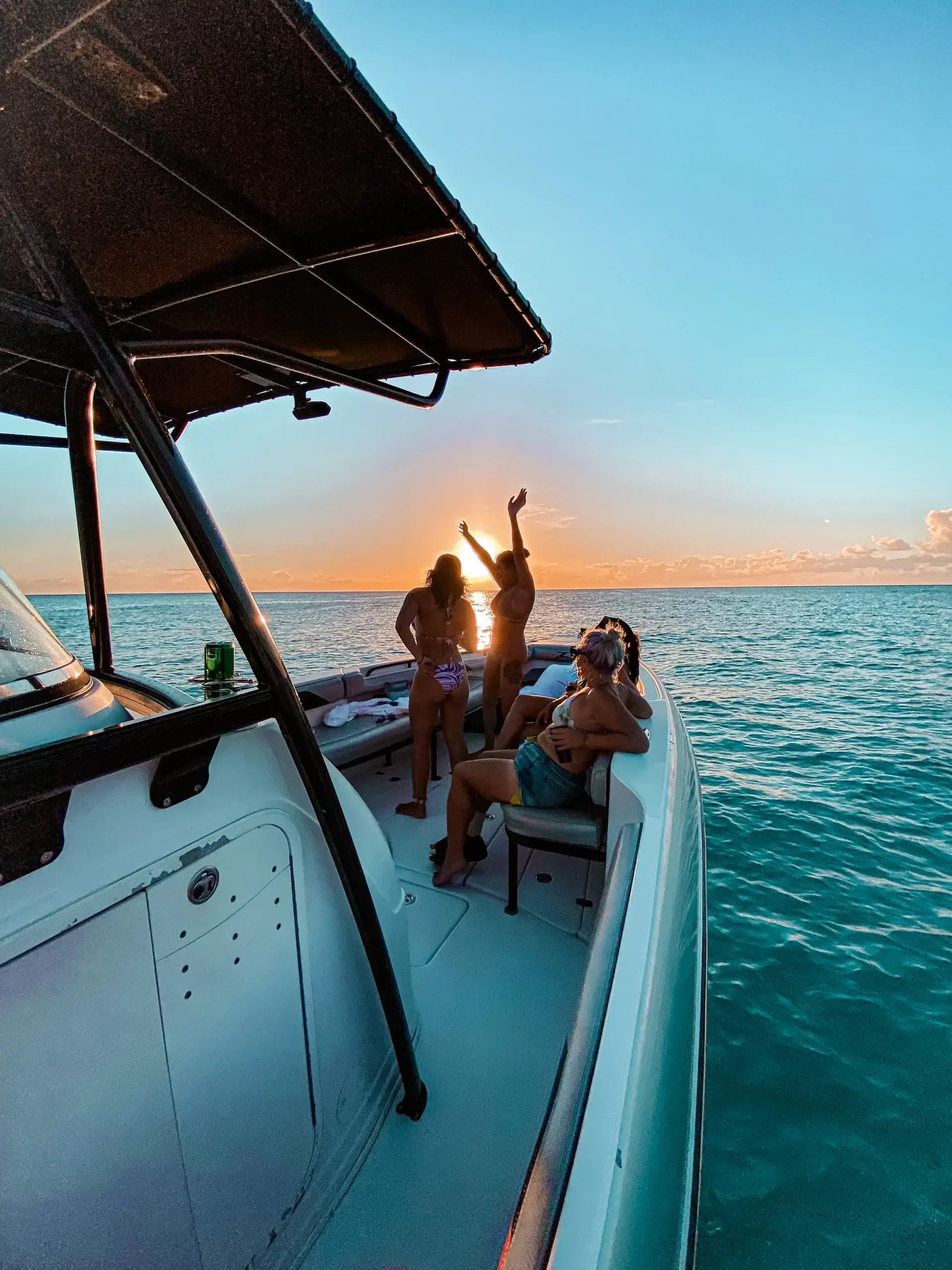 St. Maarten Private Boat Charters and Boat Transfers Teamsxm