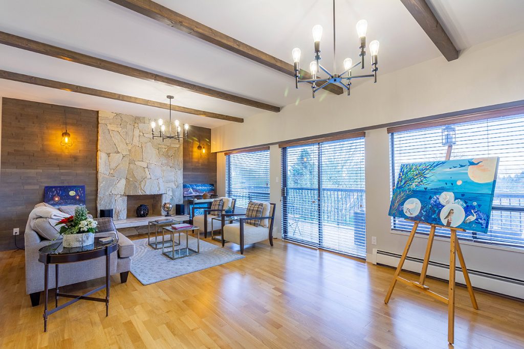 1302 PHILLIPS AVENUE, Burnaby North Team Vince Chan