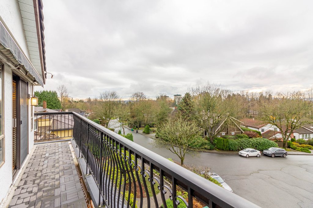 1302 PHILLIPS AVENUE, Burnaby North Team Vince Chan