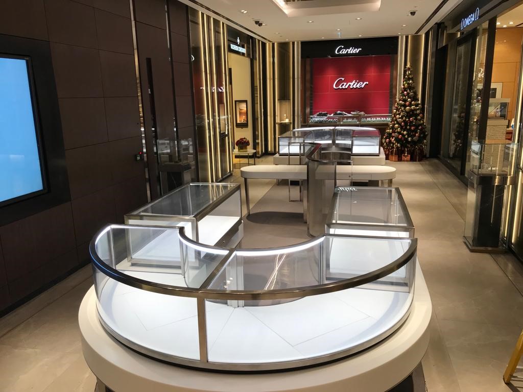Lockable Glass Display Melbourne Matttroy