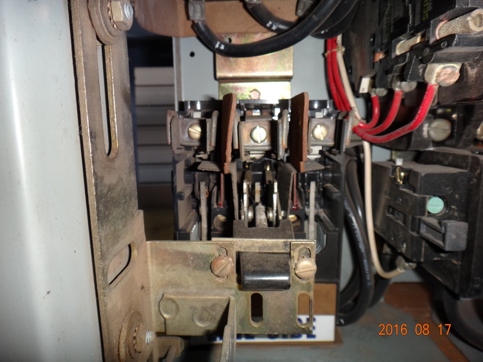 General Electric Motor Control Center Buckets IC2700 size 2