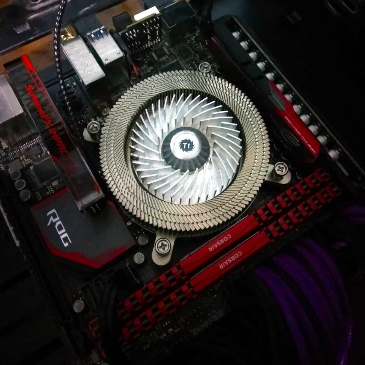 Recensione Thermaltake Engine 27 Tech Hardware