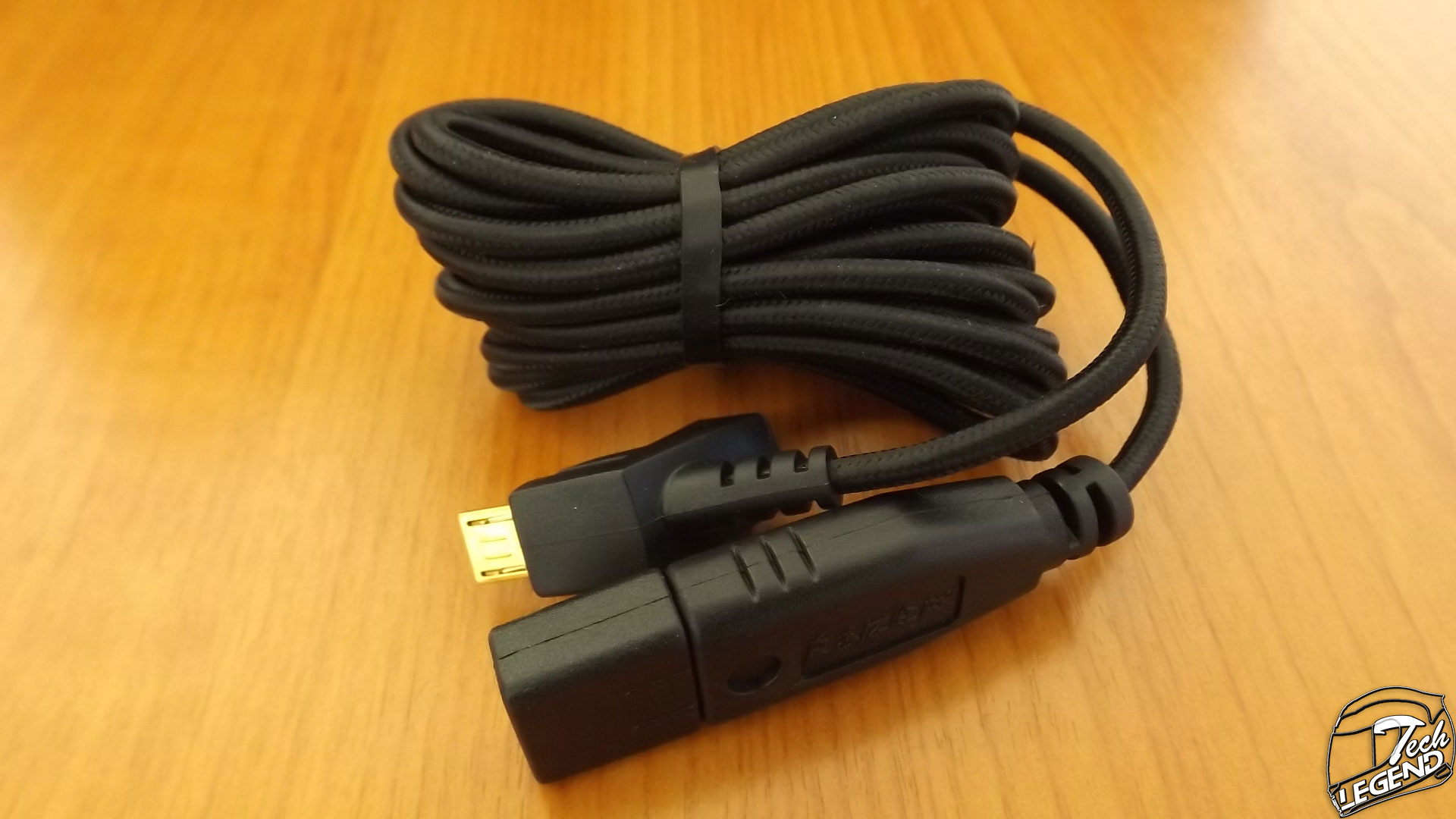 Razer Naga Epic Chroma and Razer Mug Review