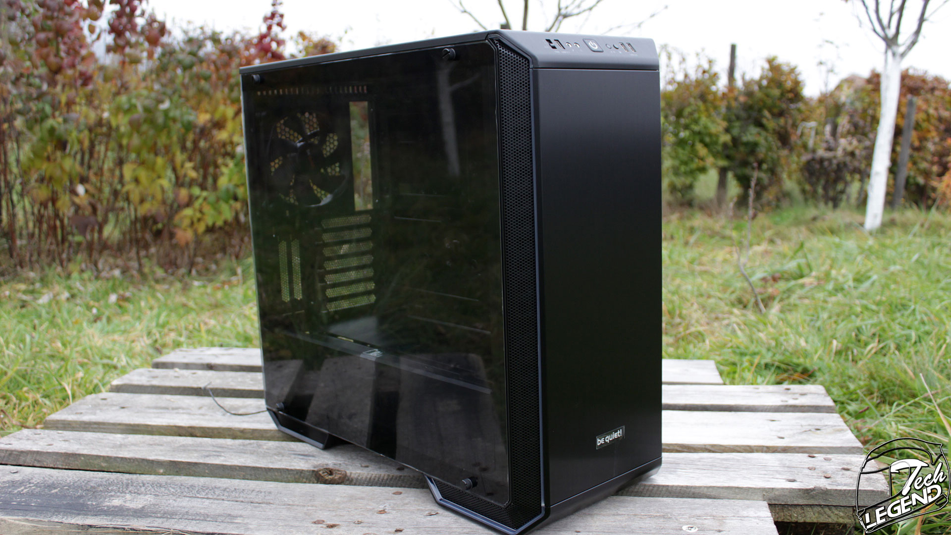 be quiet! Dark Base 700 - PC Case Review
