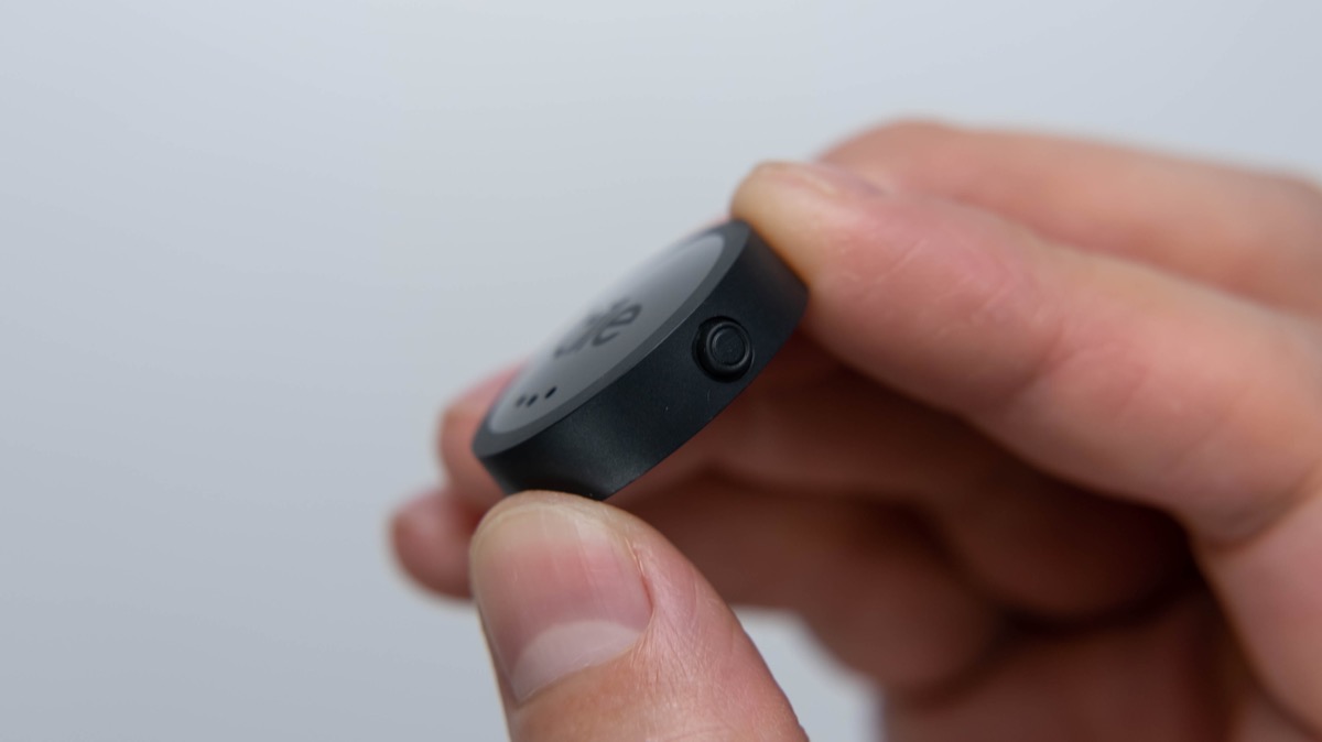 Tile Sticker 2022レビュー！両面テープで貼り付ける紛失防止タグ！ techyou（テックユー）