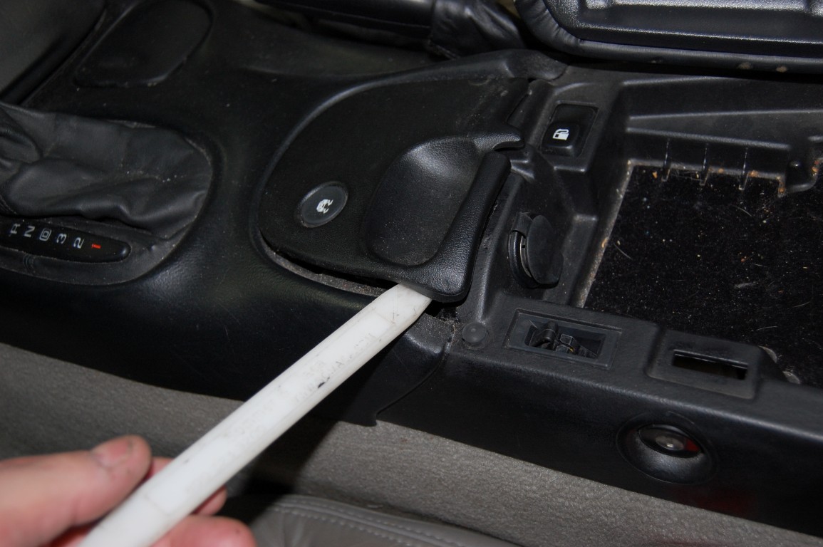 19972004 Corvette Dash Removal Corvette Central Tech Blog