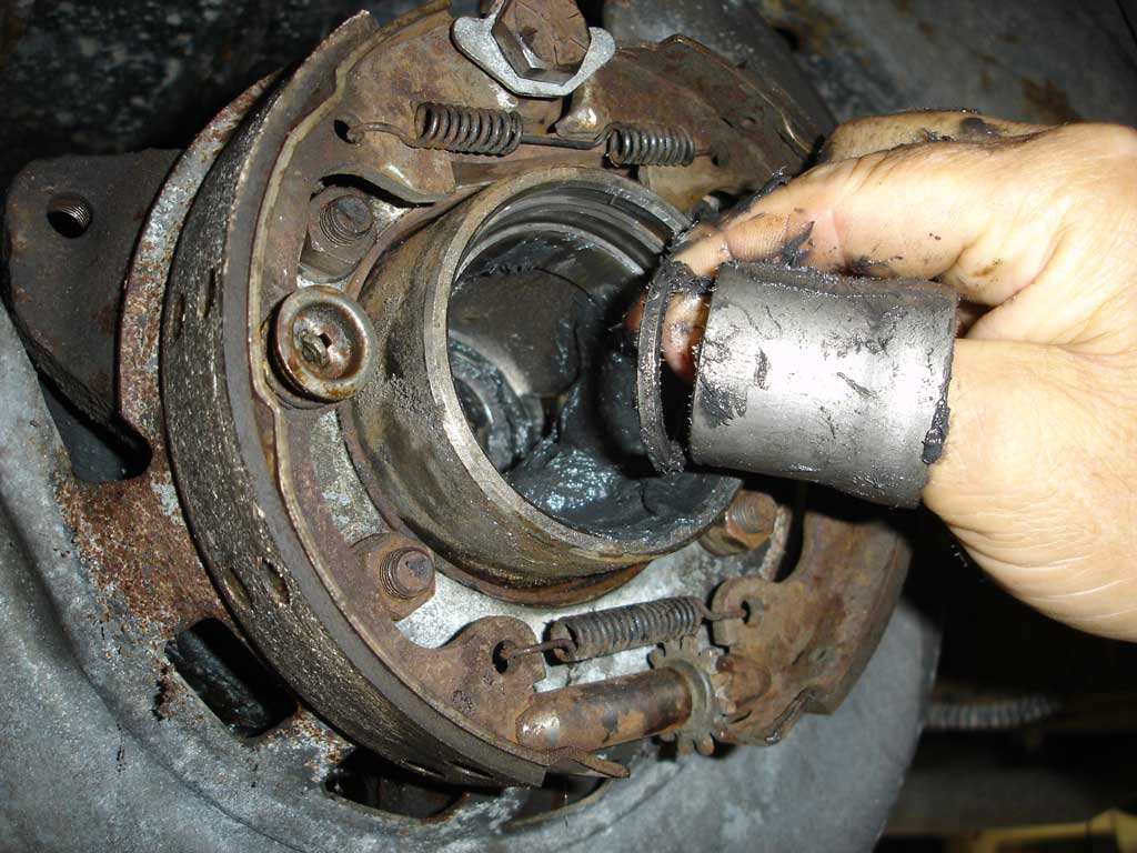 19631982 Corvette Rear Bearing and UJoint Overhaul Corvette Central