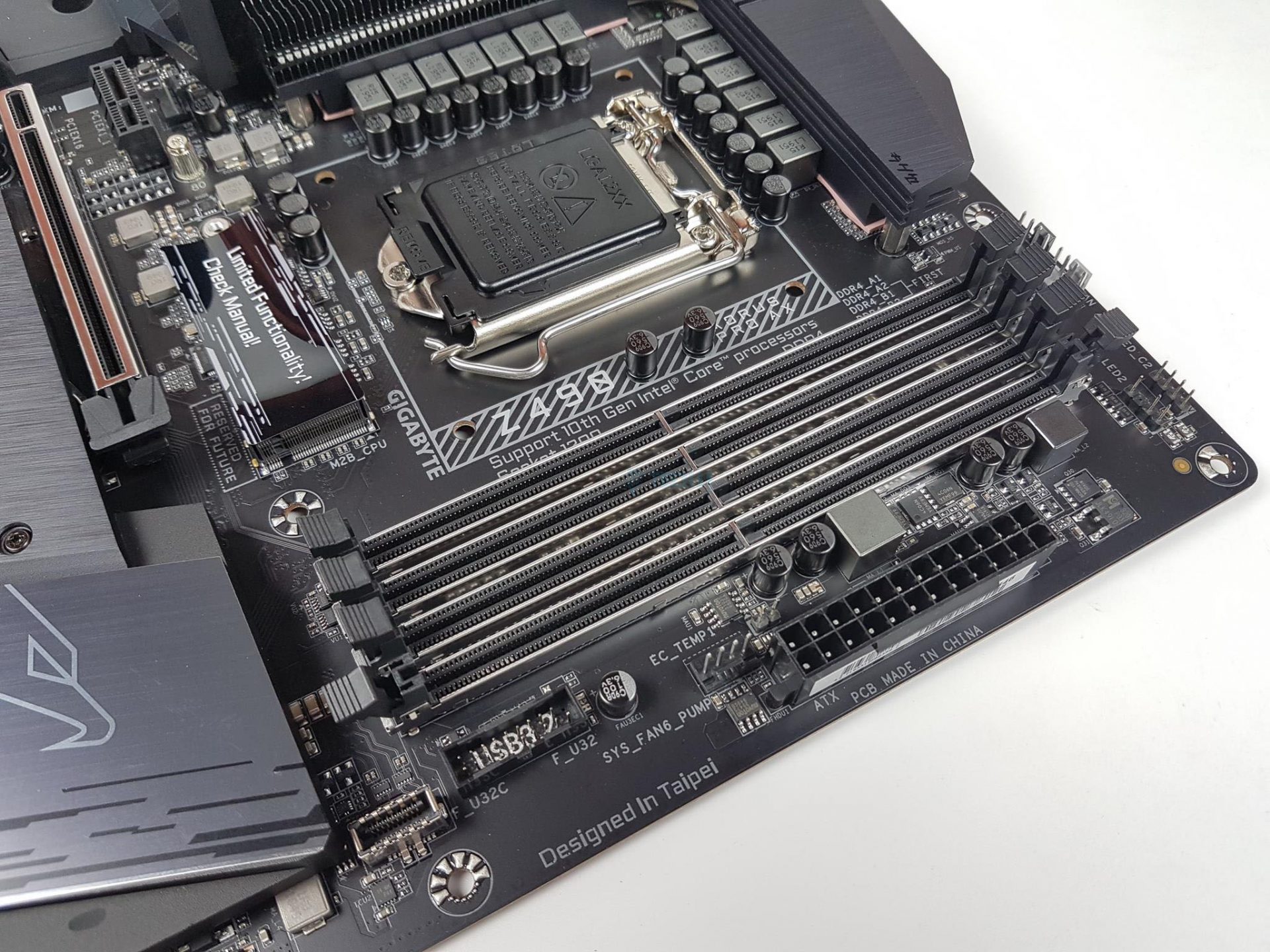Z490 AORUS PRO AX Motherboard Review