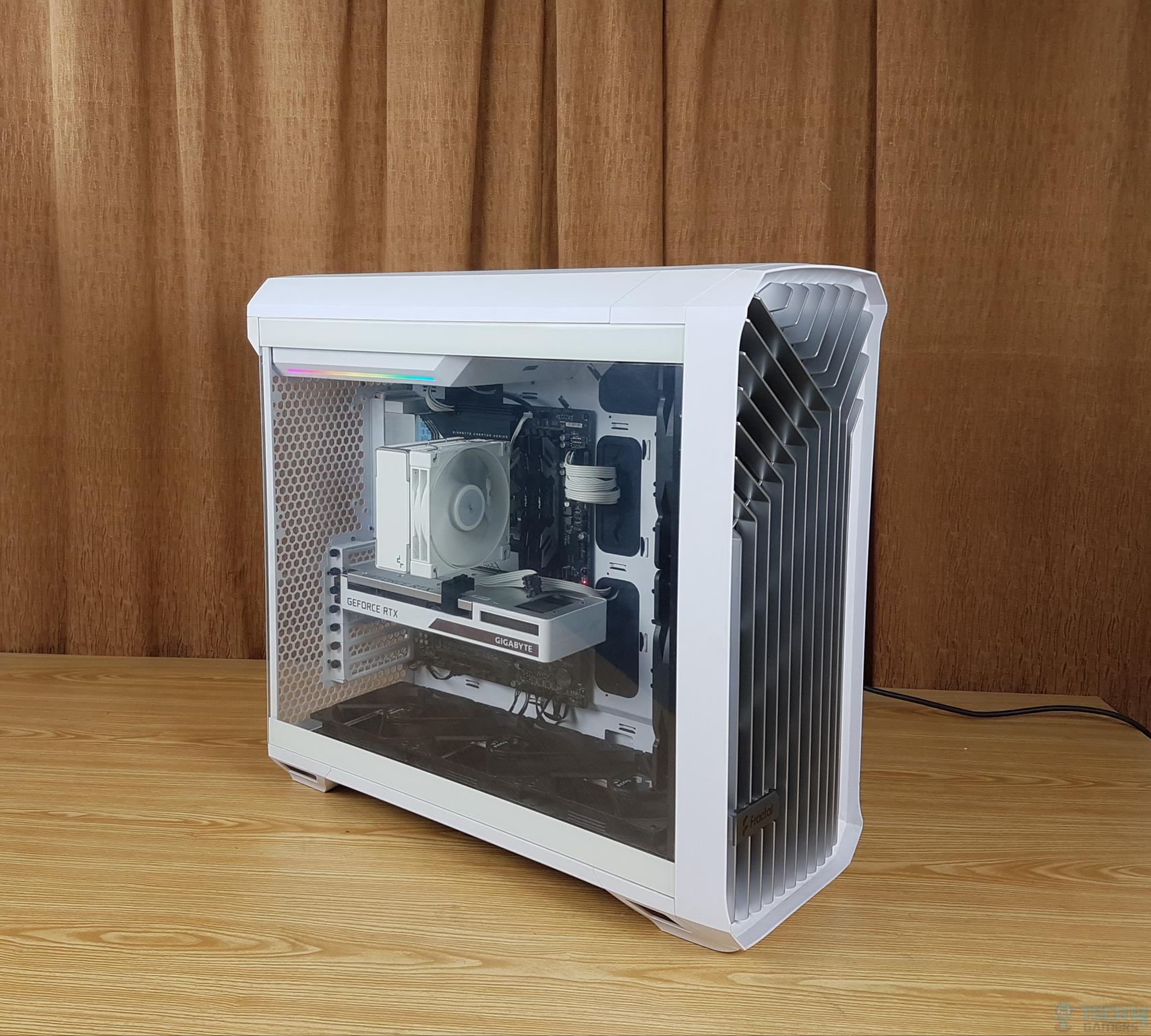 Fractal Design Torrent White TG Clear Tint PC Case Review