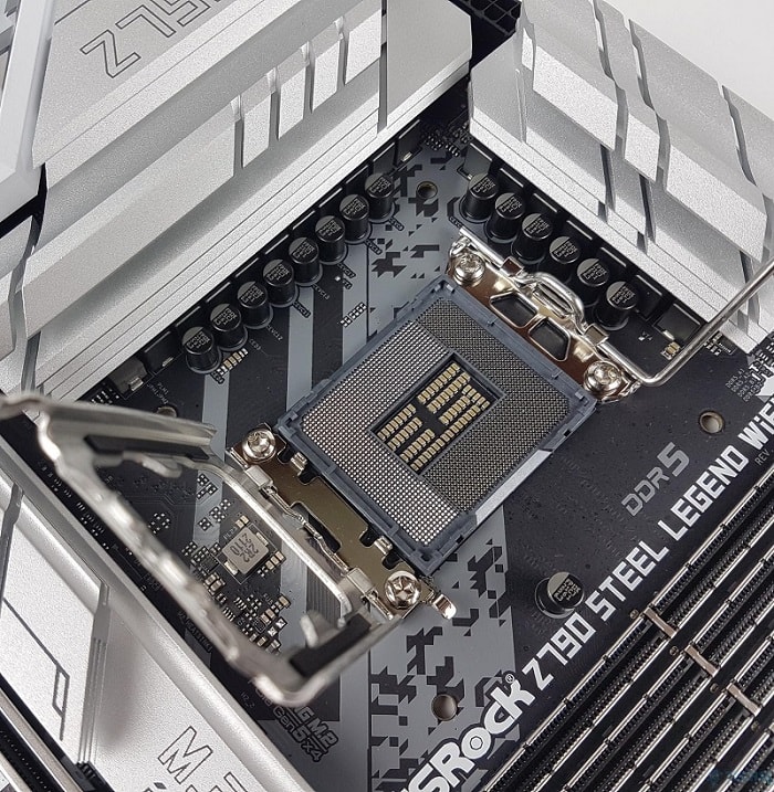 What Is A CPU Socket? [Explained]