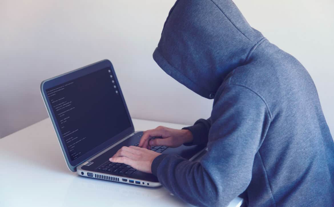 Report Microsoft zeroday flaw remains unpatched