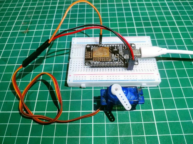 ESP8266 with servo motor servo motor with esp8266 esp8266 tutorial
