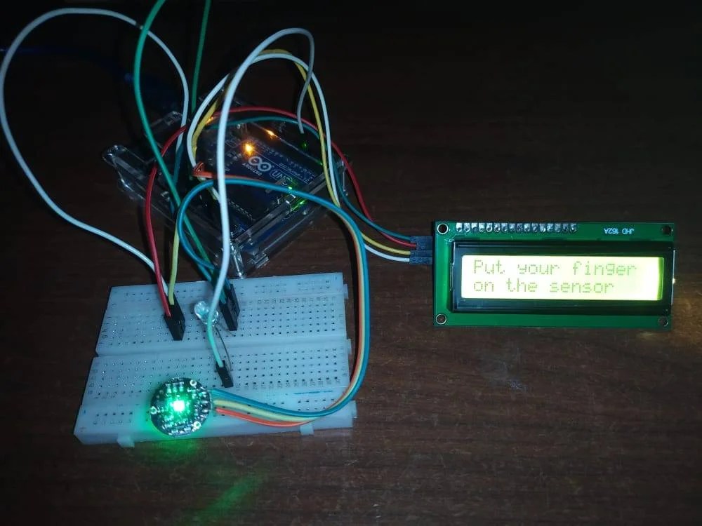 Heart Beat Sensor Using Arduino BPM Monitor with Arduino