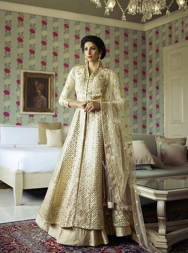 Select the Versatile Lehengas From Best Jaipur Lehenga Shop