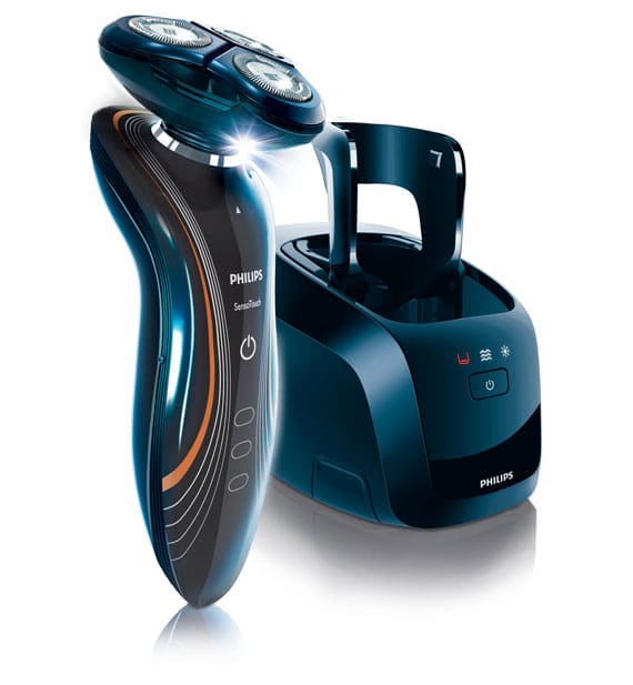 Philips SensoTouch 3D RQ1260, Ξυριστική μηχανή με σύστημα καθαρισμού