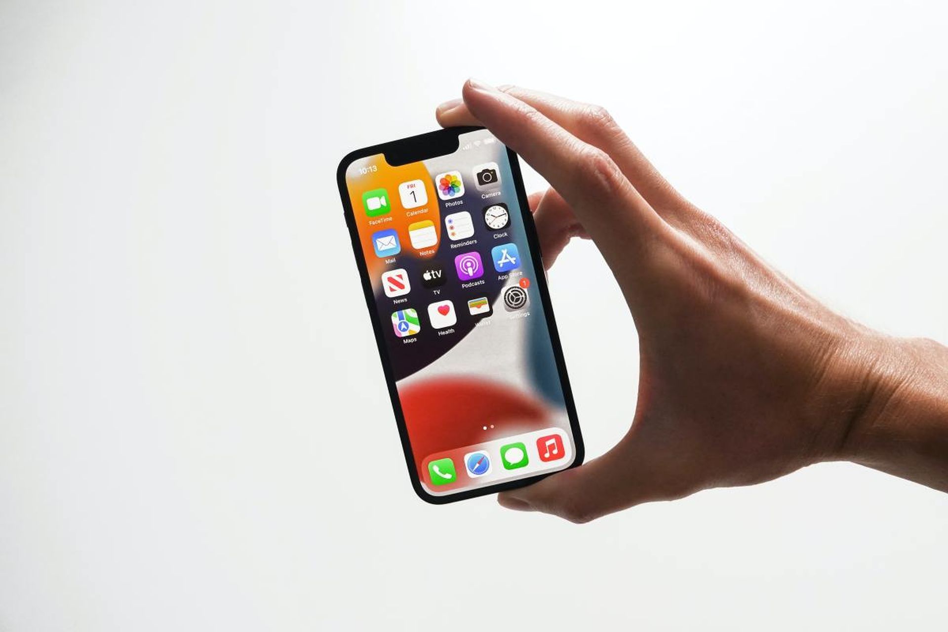 iPhone charging port not working How to fix it? • TechBriefly