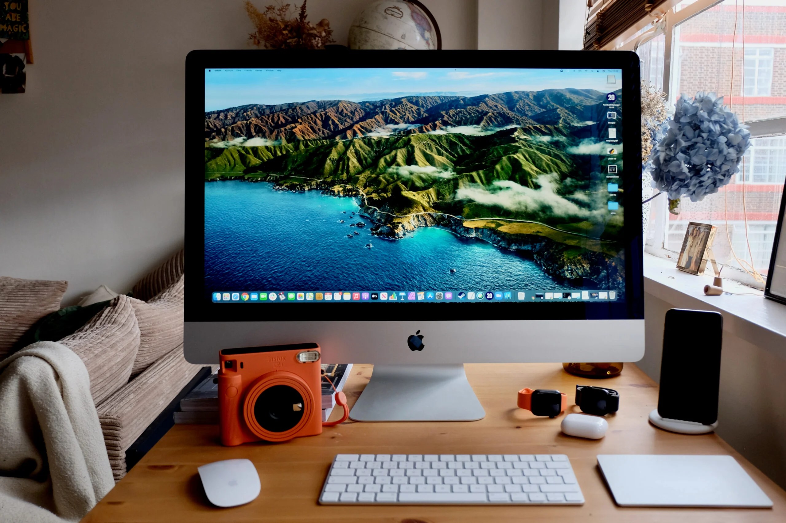 What Are the Specifications of iMac Pro i7 4K?