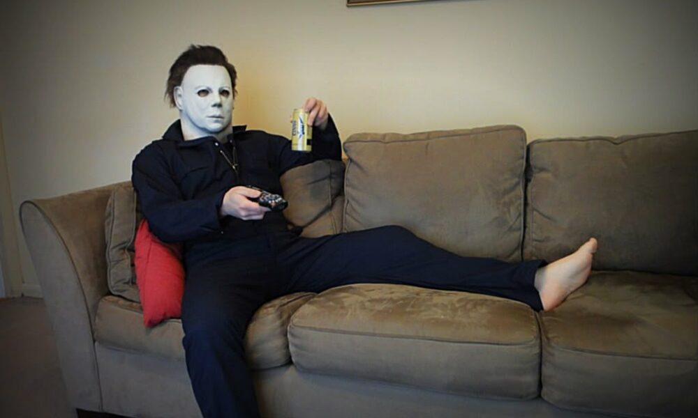 10 Terrifyingly Realistic Michael Myers Costumes for a Spooky Halloween