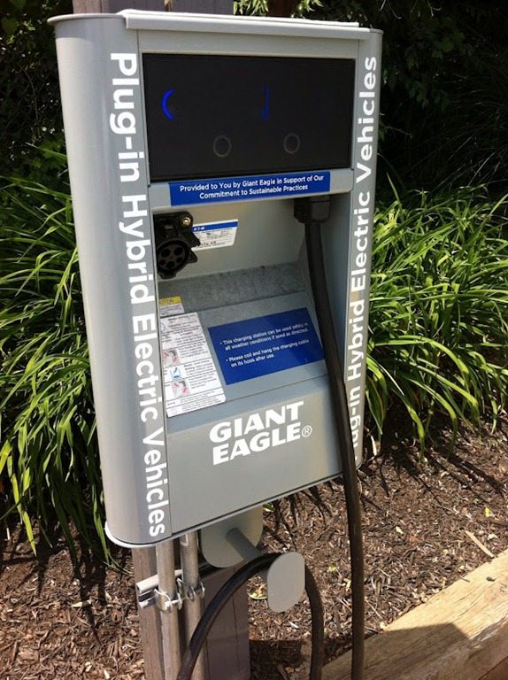 Giant Eagle installs Vehicle Charging stations in Parking Lots TechBurgh