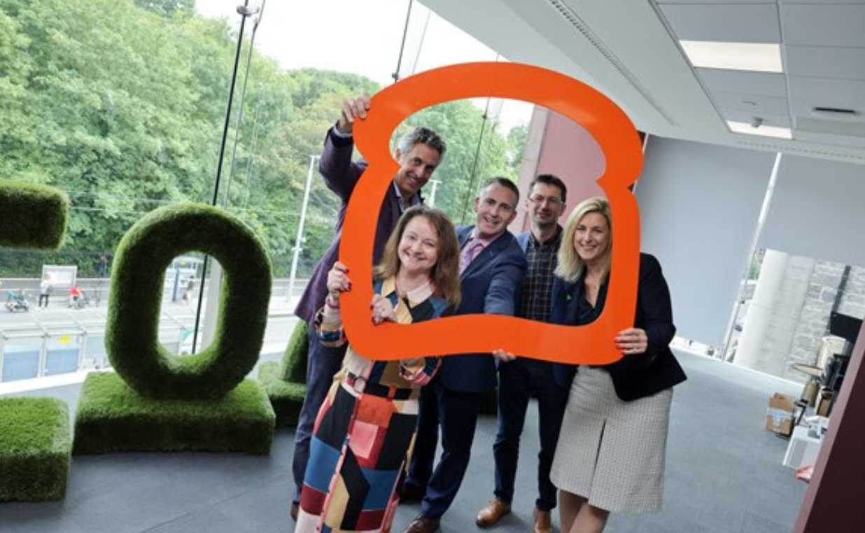 Restaurant technology platform Toast celebrates opening of new office