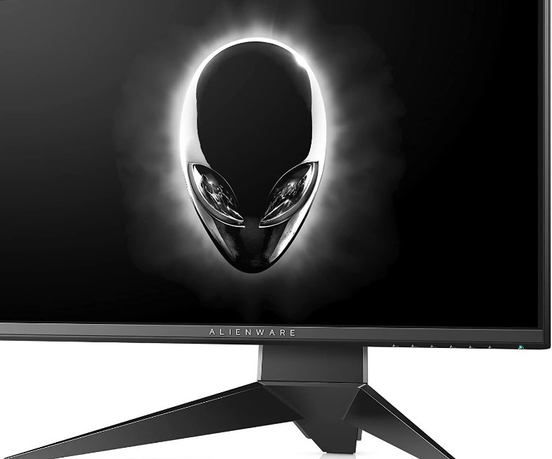 Alienware vs Razer Which Laptop Is Better in 2023? TechColleague
